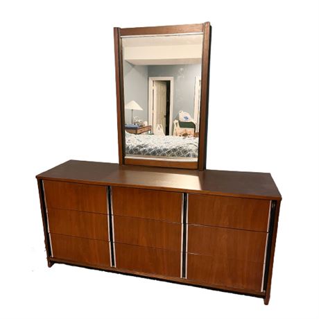 Bassett Furniture Dresser