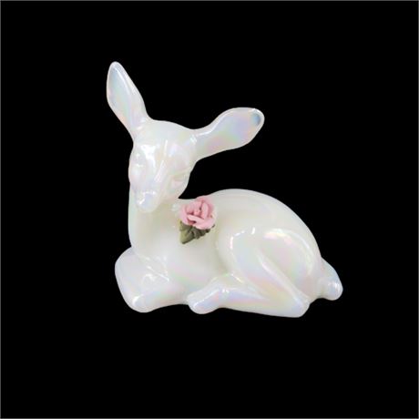 Vintage Fenton Opalescent White Glass Fawn
