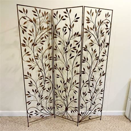 Decorative Leaf Screen