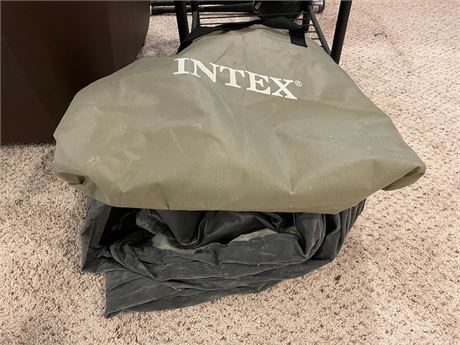 Intex Queen Airbed