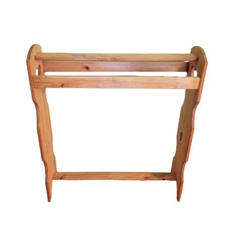 Pine Quilt Rack