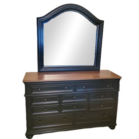 Modern Transitional Style Chest of Drawers