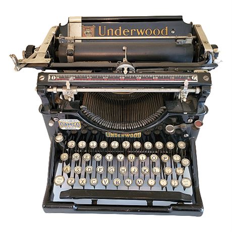 Antique 1915 Underwood 5 Typewriter