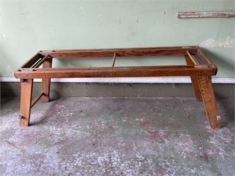 Vintage Wooden Washtub Stand