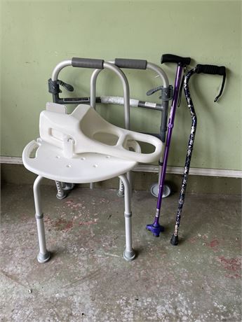 Group of Personal Care Items