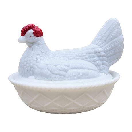 Westmoreland Glass Large Milk Glass Hen On Nest