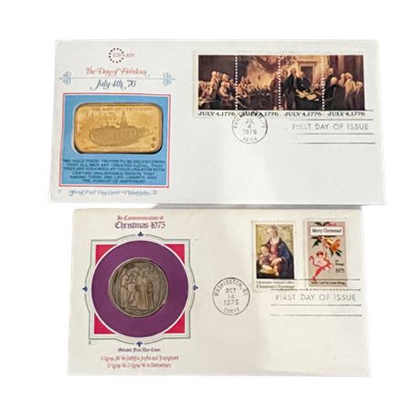 Bronze July 4th '76 / Christmas 1975 Coins