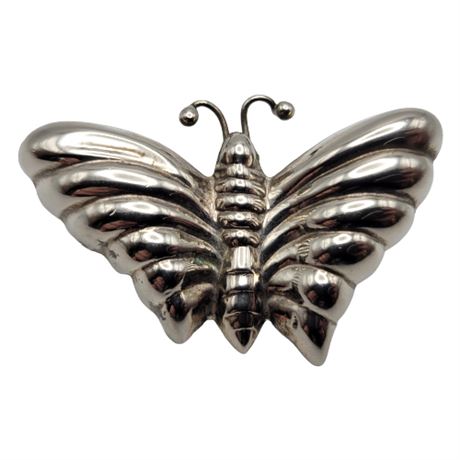 Hollow Silver Butterfly Pendant
