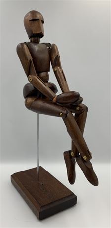 Mid Century Modern era Articulated Wood Posable Artist Body Figure