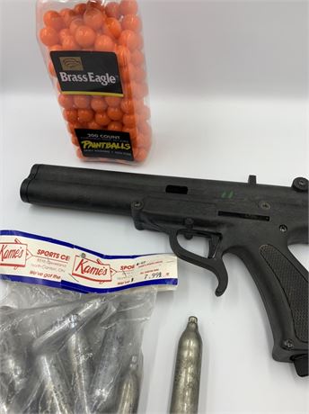 ICON Splatmaster Paintball Gun with Brass Eagle Paintballs & NOS Canisters