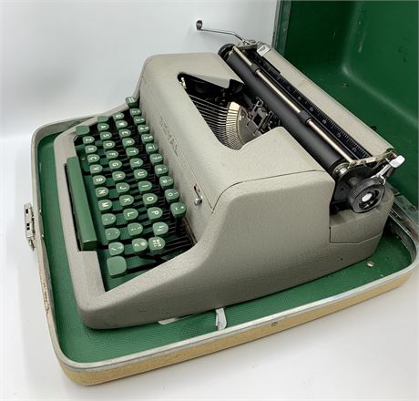 Mid Century ROYAL Stone Gray Metal Typewriter in Case