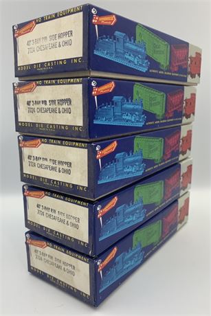 5 pc NOS Roundhouse 40’ Chesapeake & Ohio HO Train Car Lot