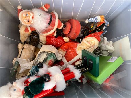 Box Lot of Assorted Holiday Items