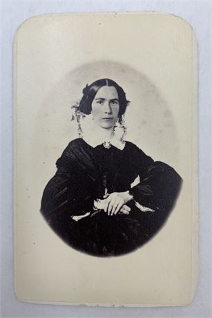 9 1860s Civil War Ladies Carte de Visite Photographs
