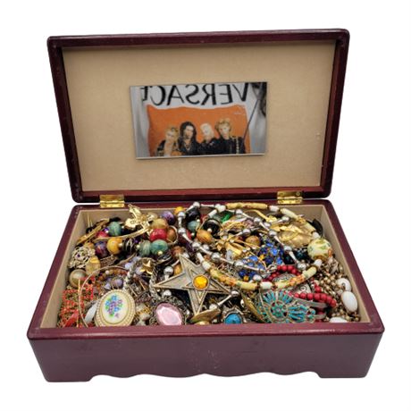 Vintage Costume Jewelry Box Lot 10 of 11