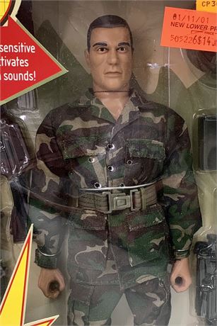 NOS Battery Op Interactive Soldier 11 1/2”  Posable Soldier Action Figure