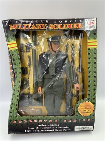 NOS Special Forces Military 12” Posable Soldier Action Figure