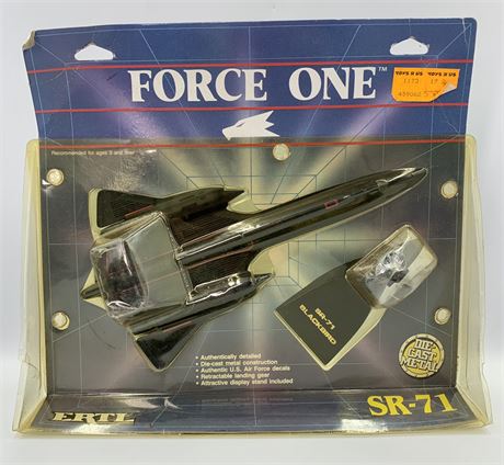 NOS ERTL SR-71 Blackbird Die-Cast Metal Fastest US Military Plane