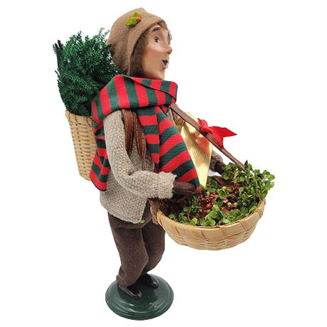 2002 Byers' Choice "The Carolers" Cries of London: Man Selling Greenery
