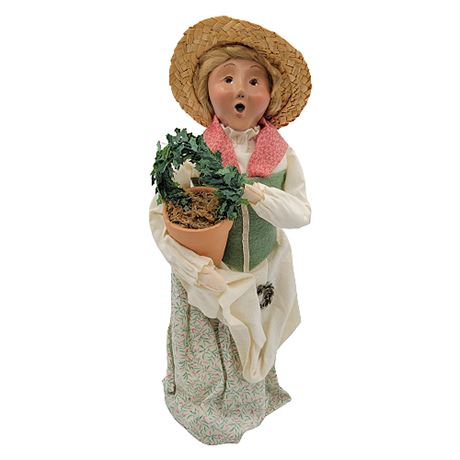 2001 Byers' Choice "Williamsburg" Colonial Woman w/ Topiary