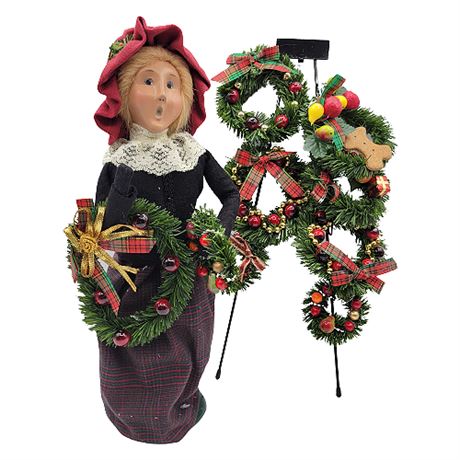 1996 Byers' Choice "The Carolers" Cries of London: Wreath Vendor